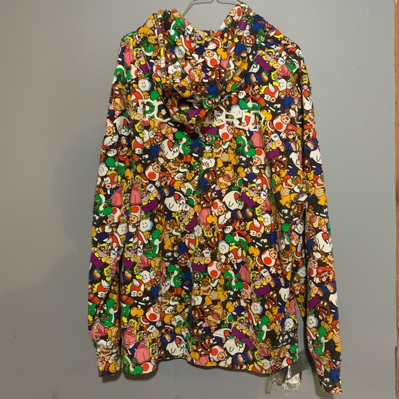 Levi’s Super Mario Power Up Hoodie - Picture 2 of 4